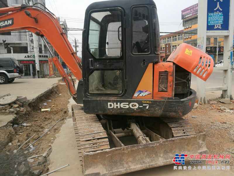安徽出售转让二手5300小时2012年斗山DH55挖掘机