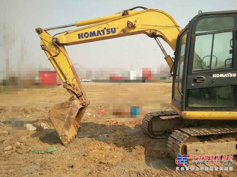 山东出售转让二手5800小时2011年小松PC70挖掘机