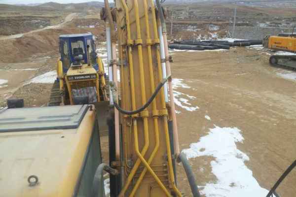 内蒙古出售转让二手12000小时2008年三一重工SY215C挖掘机