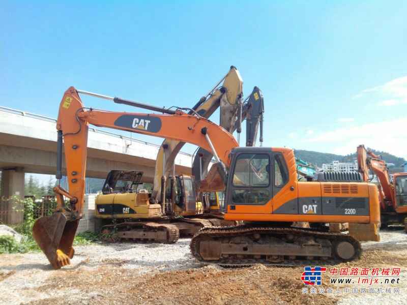 山西出售转让二手9000小时2013年沃尔沃EC200B挖掘机