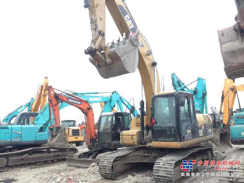 四川出售转让二手2980小时2014年卡特彼勒320D挖掘机