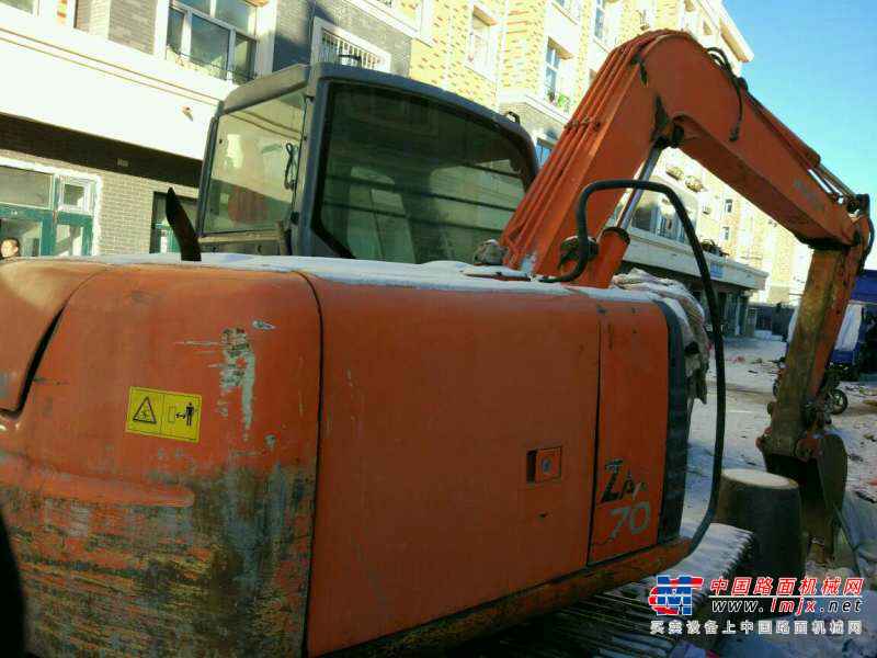 内蒙古出售转让二手5000小时2009年日立ZX70挖掘机