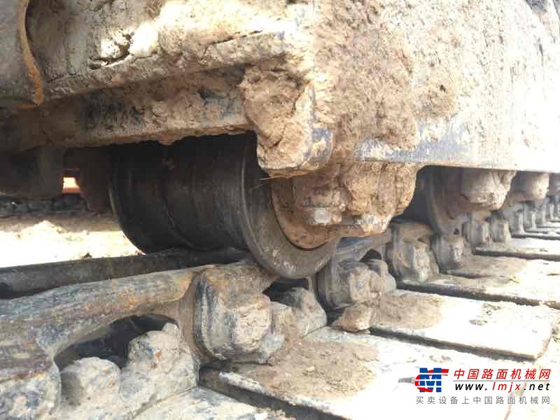 山西出售转让二手5000小时2011年龙工LG6065挖掘机