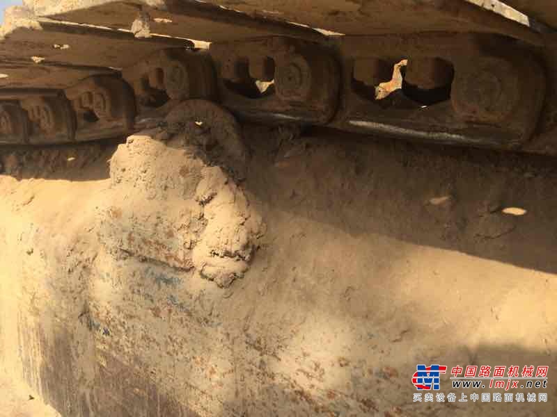 山西出售转让二手4000小时2012年龙工LG6060D挖掘机