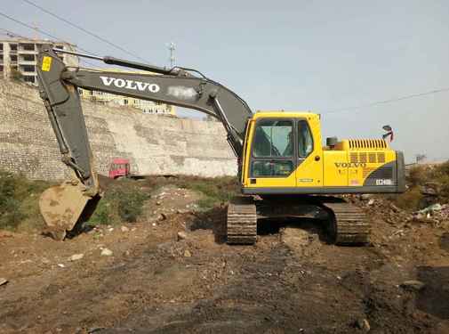 山西出售转让二手3200小时2013年沃尔沃EC210B挖掘机