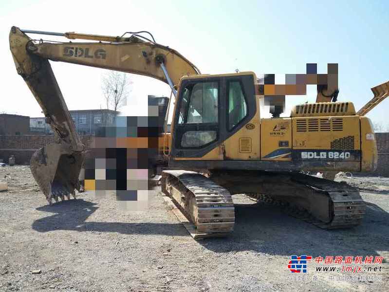河南出售转让二手8000小时2010年临工LG6220挖掘机