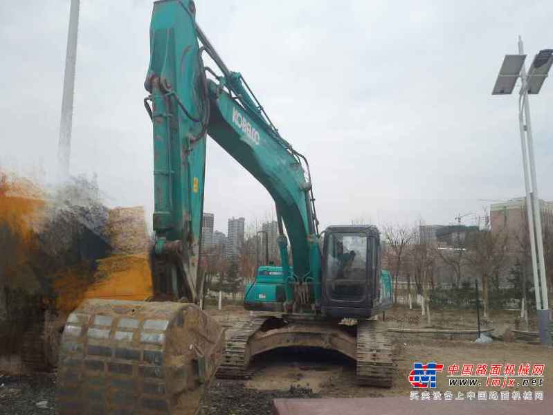 甘肃出售转让二手5000小时2012年神钢SK260LC挖掘机