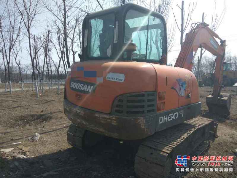 辽宁出售转让二手8000小时2010年斗山DH60挖掘机