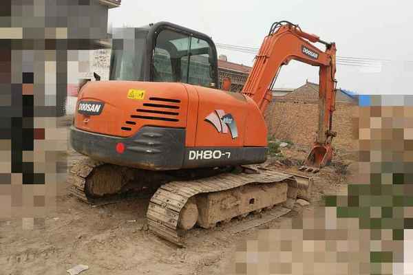 山西出售转让二手5300小时2013年斗山DH80挖掘机