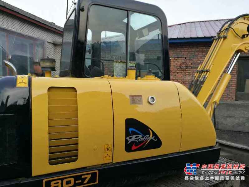 黑龙江出售转让二手5000小时2008年现代R55挖掘机