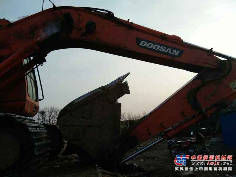 河南出售转让二手6000小时2011年斗山DH150LC挖掘机