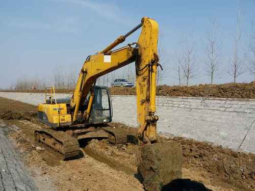 山东出售转让二手5000小时2011年玉柴YC210LC挖掘机
