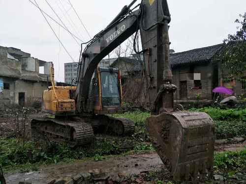 四川出售转让二手8200小时2012年沃尔沃EC140BLC挖掘机