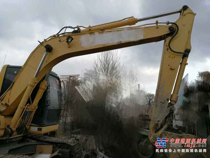 黑龙江出售转让二手700小时2014年柳工CLG915D挖掘机