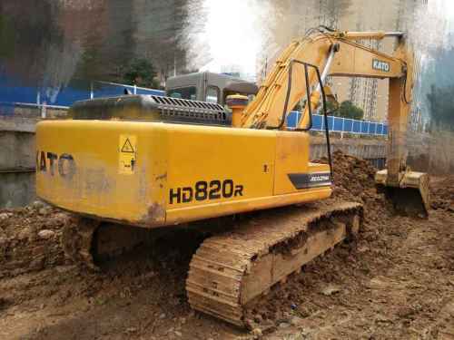 湖北出售转让二手2200小时2015年加藤HD820R挖掘机