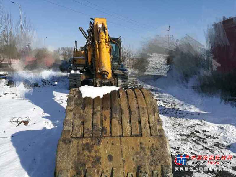 黑龙江出售转让二手13000小时2009年现代R335LC挖掘机