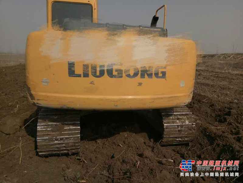 山东出售转让二手8000小时2011年柳工CLG915D挖掘机