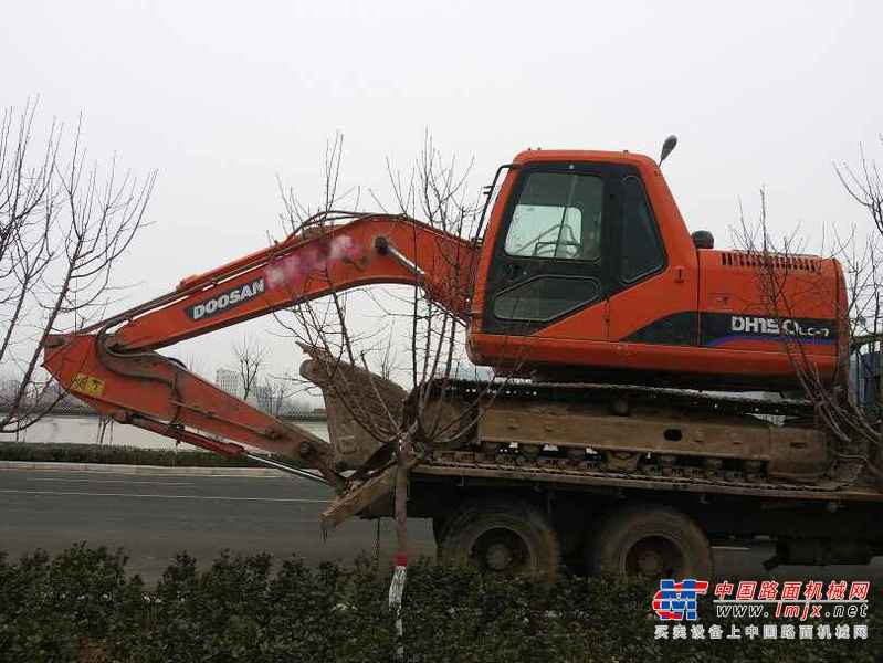 河南出售转让二手8027小时2010年斗山DH150LC挖掘机
