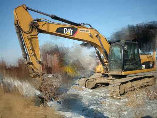 黑龙江出售转让二手7000小时2010年卡特彼勒320D挖掘机