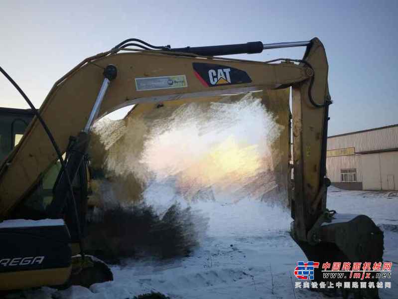 黑龙江出售转让二手3500小时2011年卡特彼勒313D挖掘机