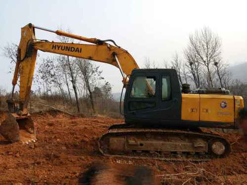 河南出售转让二手9238小时2010年现代R215挖掘机