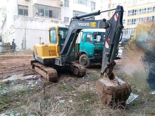 河南出售转让二手4323小时2011年沃尔沃EC55B挖掘机
