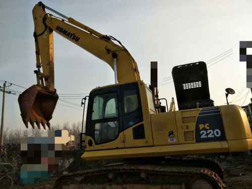 河南出售转让二手5582小时2011年小松PC220挖掘机