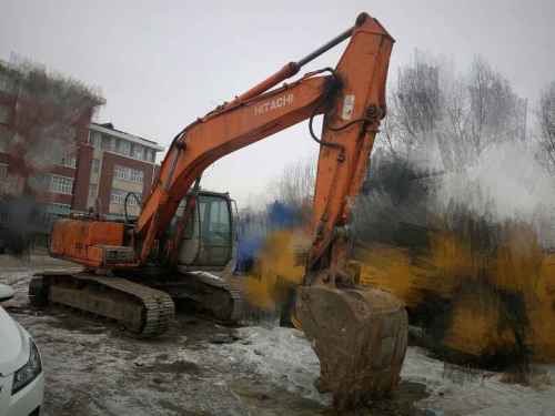 黑龙江出售转让二手18000小时2002年日立EX200挖掘机
