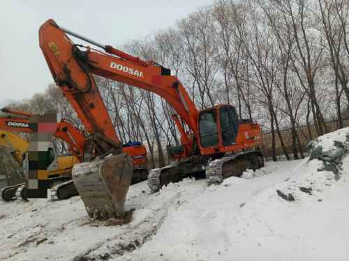黑龙江出售转让二手13812小时2010年斗山DX300LC挖掘机