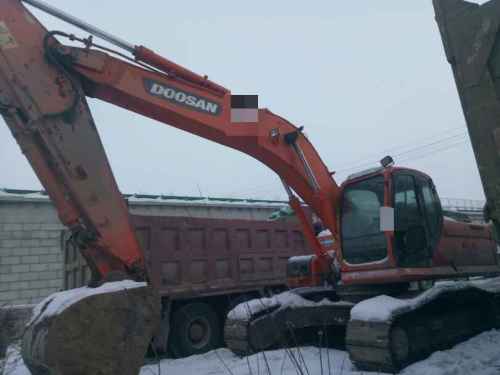 黑龙江出售转让二手10000小时2011年斗山DX260LC挖掘机