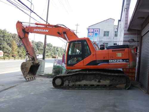陕西出售转让二手6000小时2008年斗山DH225LC挖掘机