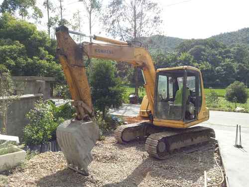 江西出售转让二手13300小时2007年小松PC60挖掘机
