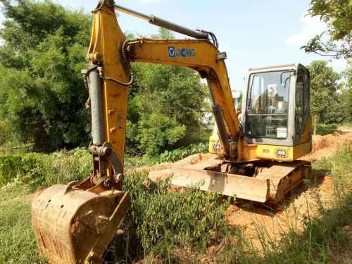 江西出售转让二手8000小时2012年徐工XE60挖掘机