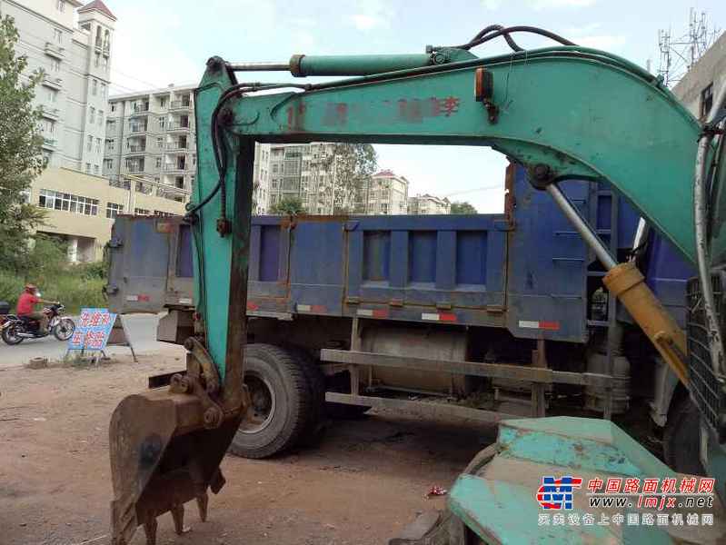江西出售转让二手10000小时2009年新源机械轮挖65W挖掘机