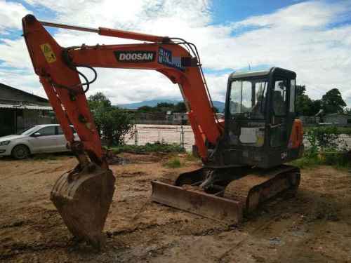 云南出售转让二手6320小时2012年斗山DH55挖掘机