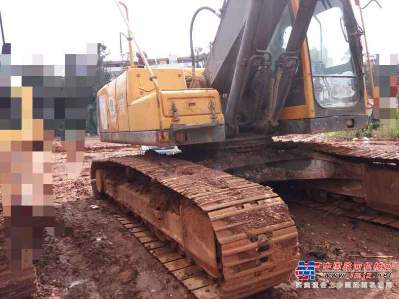 云南出售转让二手7000小时2005年沃尔沃EC210BLC挖掘机