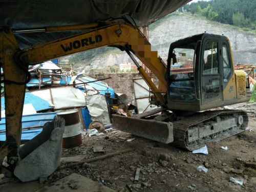 重庆出售转让二手6800小时2012年沃得重工W285挖掘机
