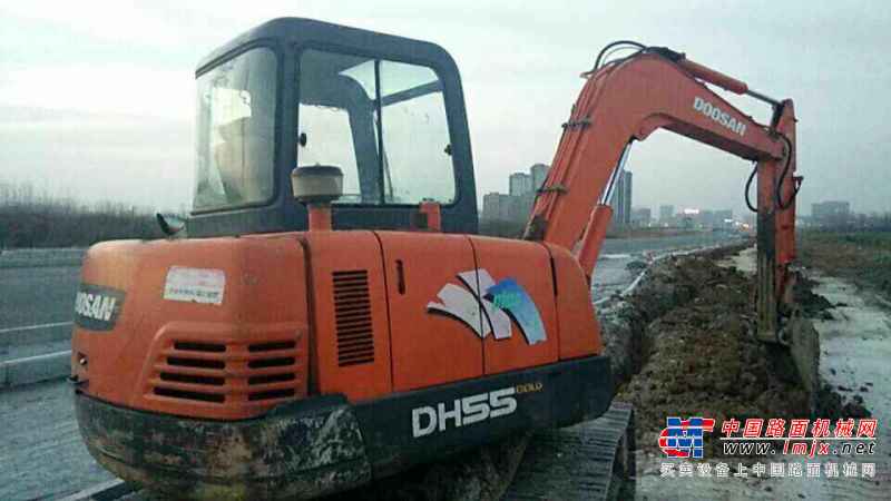 安徽出售转让二手9500小时2010年斗山DH55挖掘机