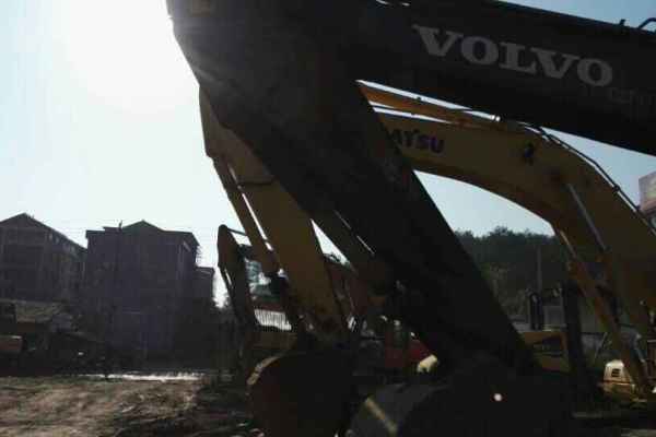 江西出售转让二手12000小时2007年沃尔沃EC210BLC挖掘机
