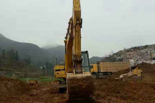 贵州出售转让二手6000小时2012年力士德SC230挖掘机