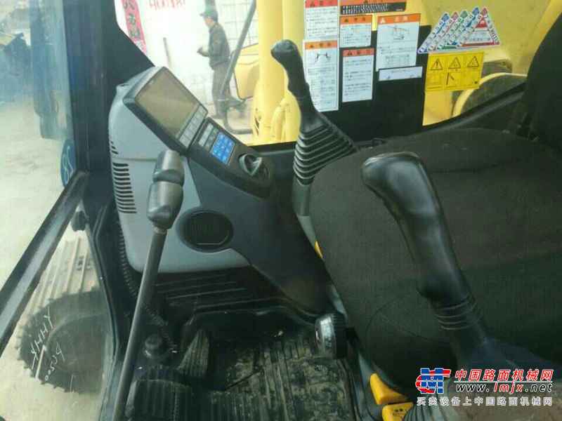 江西出售转让二手5000小时2011年卡特彼勒320D2挖掘机