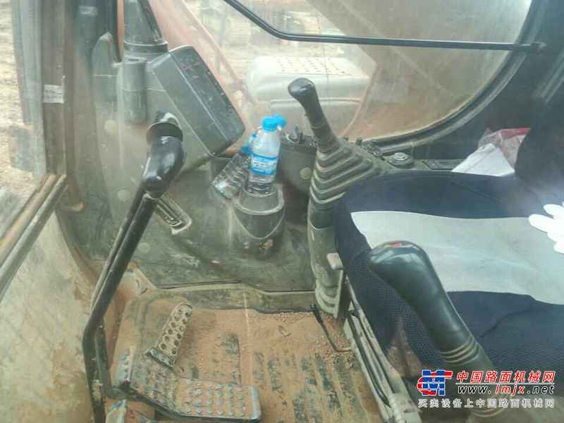 江西出售转让二手5600小时2012年日立ZX250LC挖掘机