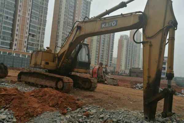 江西出售转让二手12000小时2003年阿特拉斯2307LC挖掘机