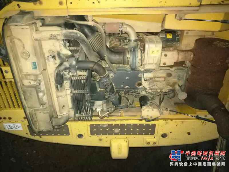 江西出售转让二手8600小时2010年小松PC200挖掘机