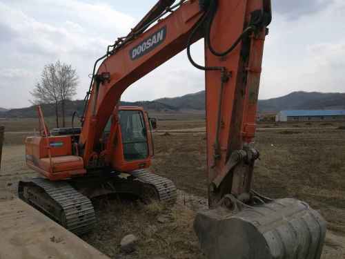 辽宁出售转让二手12000小时2010年斗山DH225挖掘机