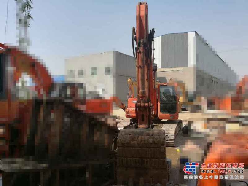 陕西出售转让二手4708小时2010年斗山DH225LC挖掘机