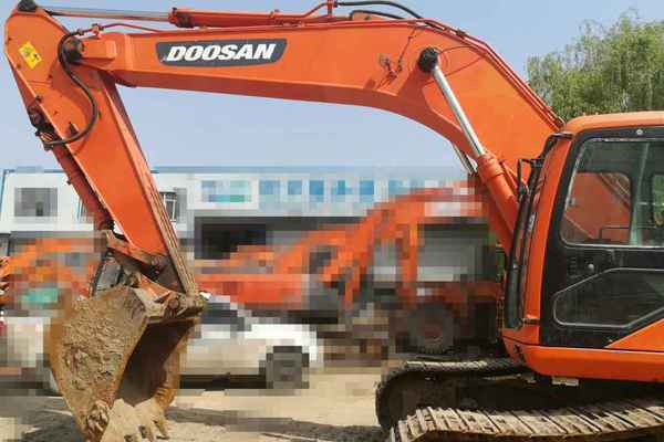 陕西出售转让二手6583小时2010年斗山DH300LC挖掘机