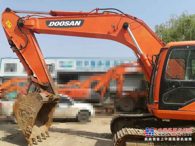 陕西出售转让二手6583小时2010年斗山DH300LC挖掘机