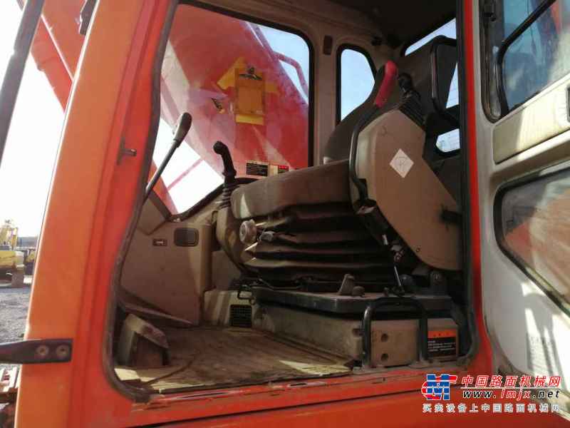 内蒙古出售转让二手4600小时2011年斗山DH300LC挖掘机