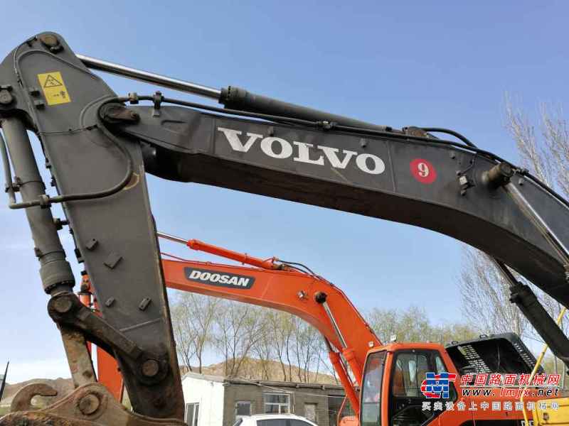 内蒙古出售转让二手6900小时2011年沃尔沃EC360BLC挖掘机